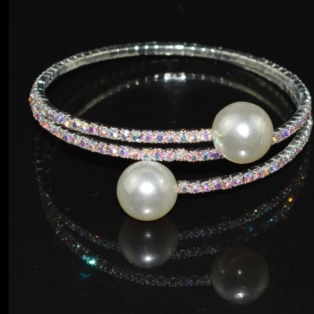 Gorgeous bracelet
